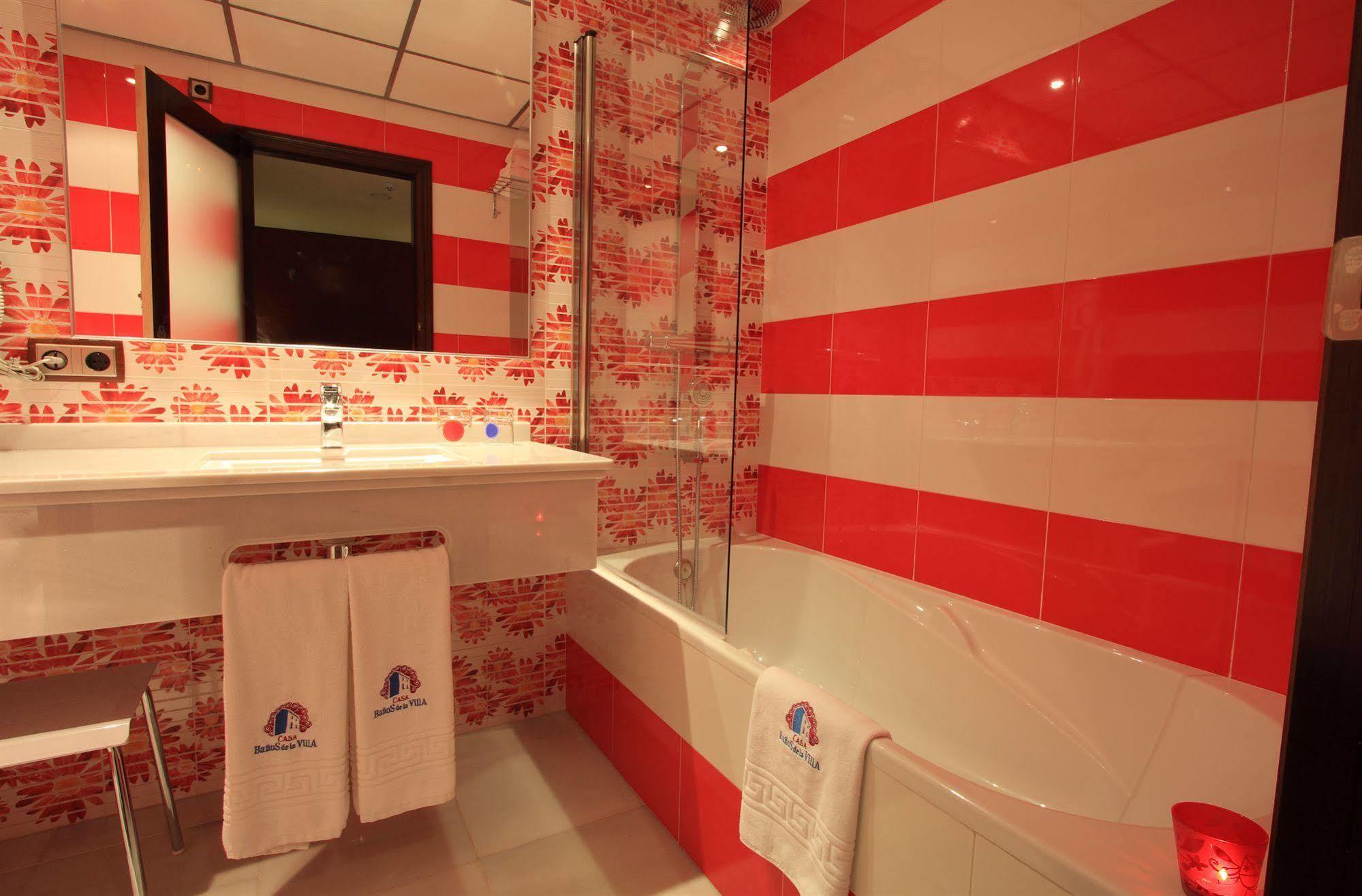 Hotel Casa Baños De La 4*